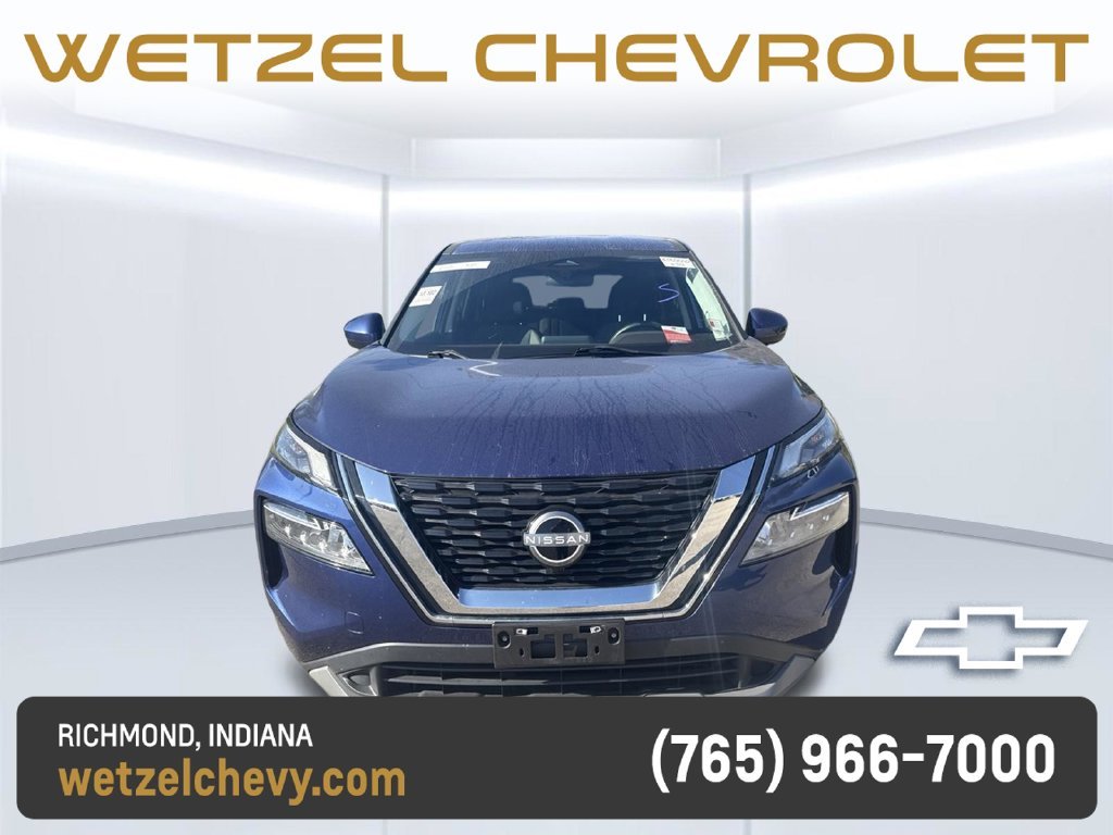 Used 2023 Blue Nissan SV image 2