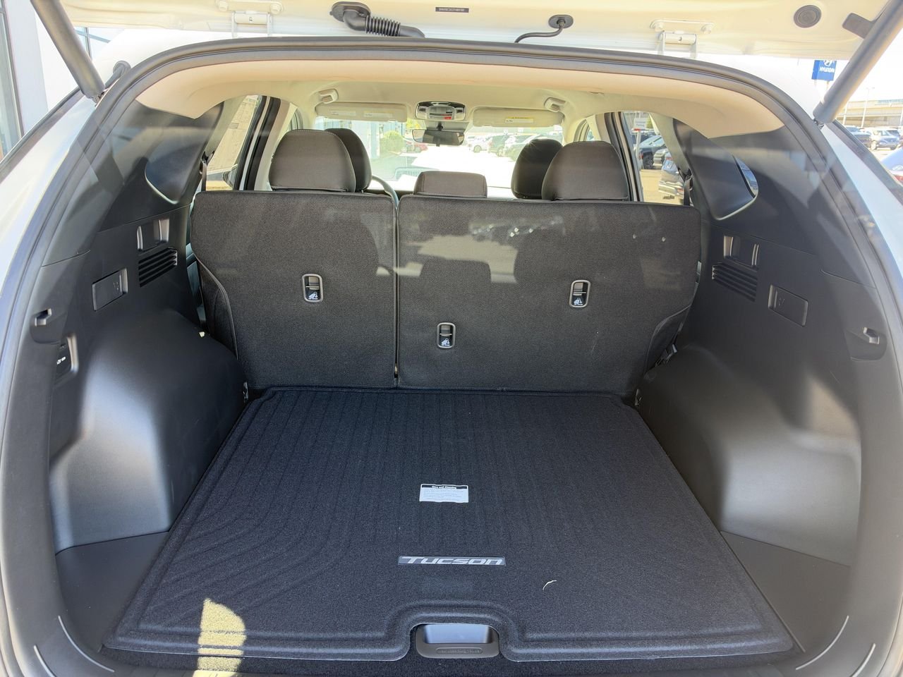 New 2026 White Pearl Hyundai SEL AWD image 11