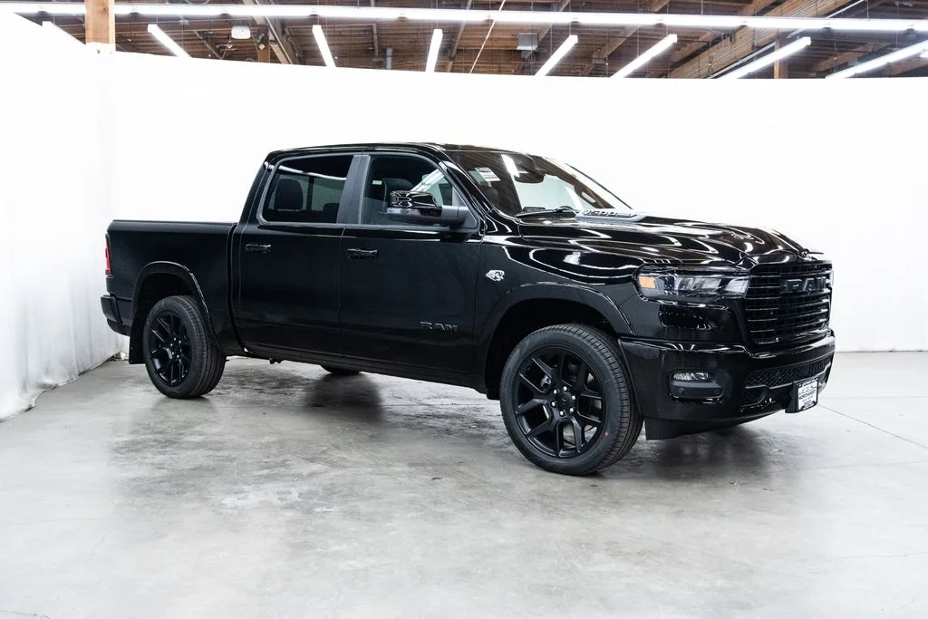 2026 RAM 1500 Laramie 4x4 Crew Cab 5'7's photo