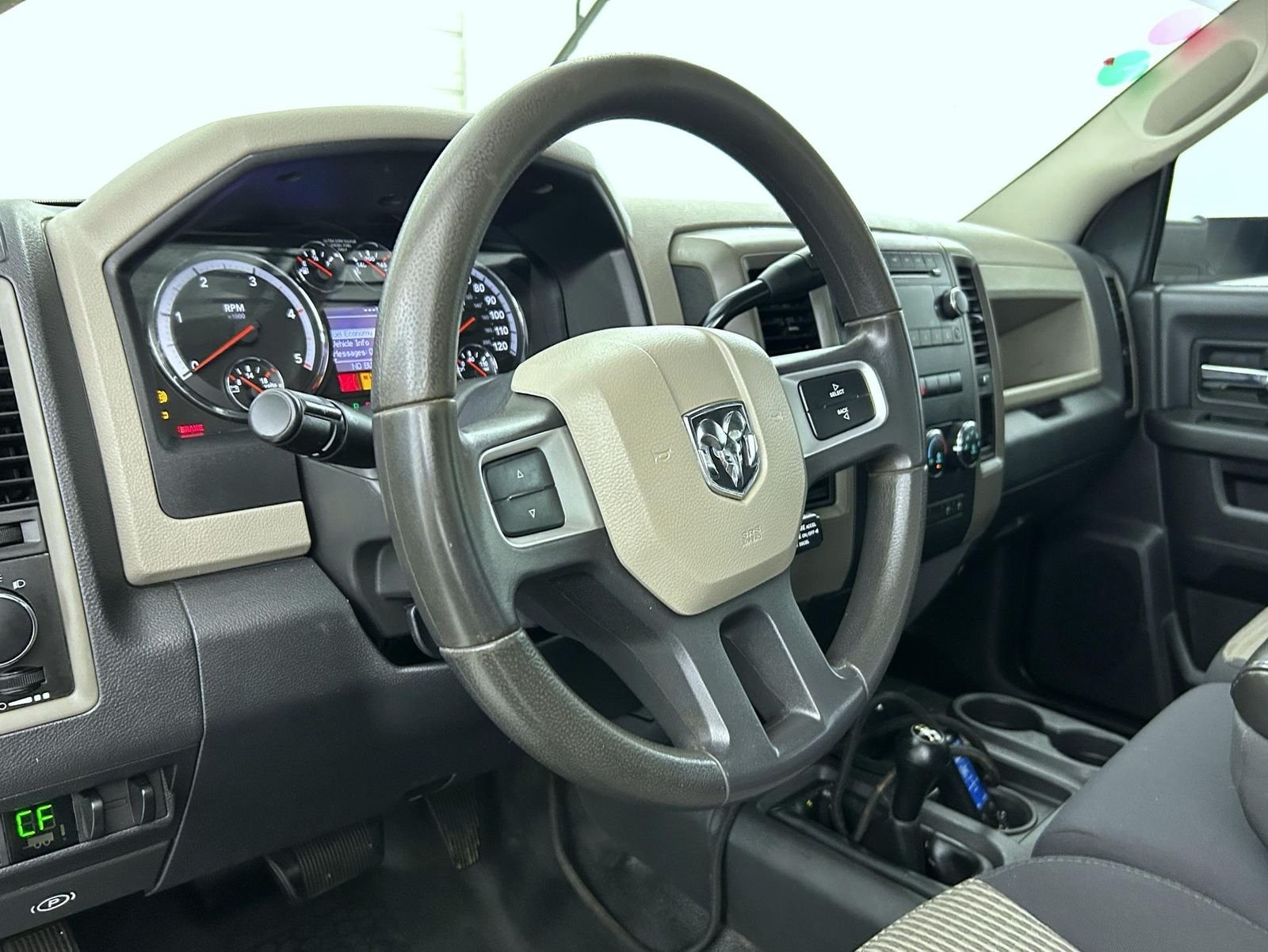 Used 2011 White Ram ST image 10