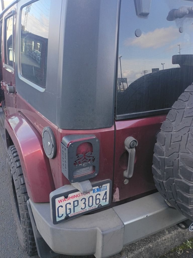 Used 2009 Jeep Wrangler Unlimited Sahara with VIN 1J4GA59199L722304 for sale in Auburn, WA