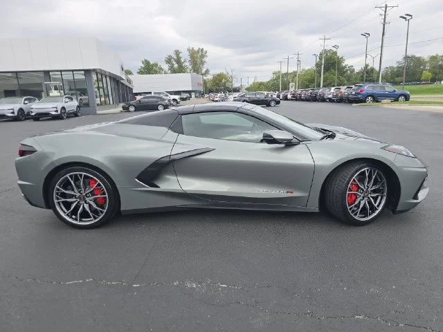 Used 2023 Hypersonic Gray Metallic Chevrolet 3LT image 8