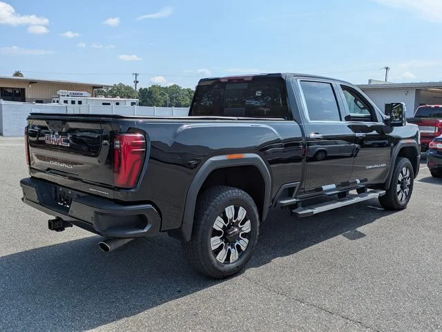 Used 2024 Onyx Black GMC Denali image 3