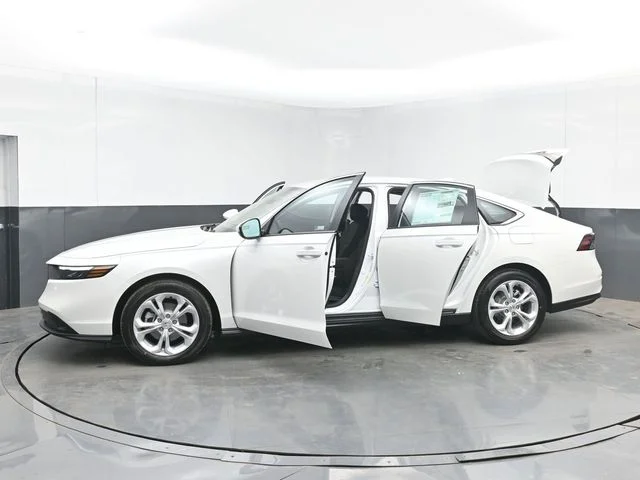 New 2026 Platinum White Pearl Honda LX image 55