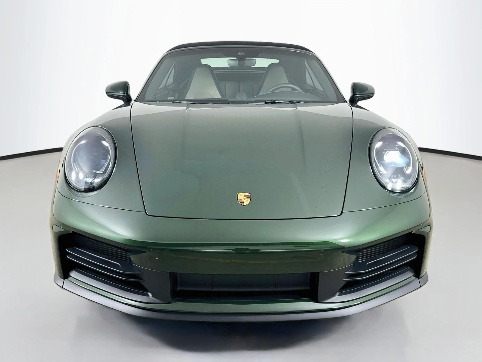 Used 2026  Porsche  image 2