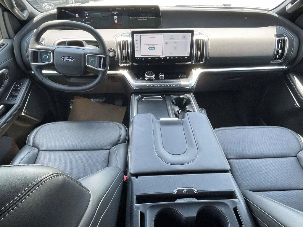 New 2027 White Ford Platinum image 11