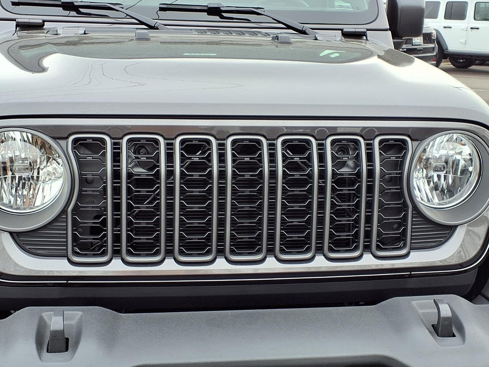 New 2026 Granite Crystal Metallic Clear-Coat Exterior Paint Jeep Sport image 12