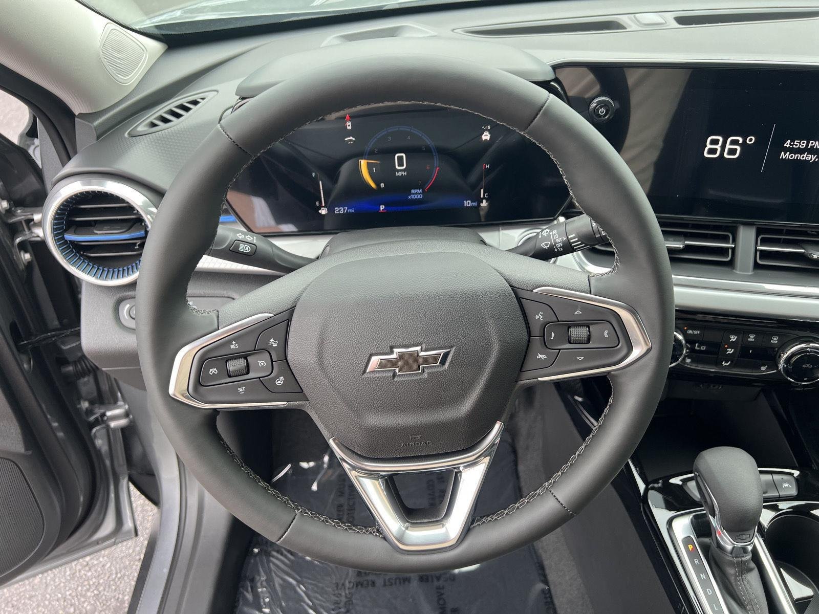 2026 Chevrolet Trax LT - Photo 21