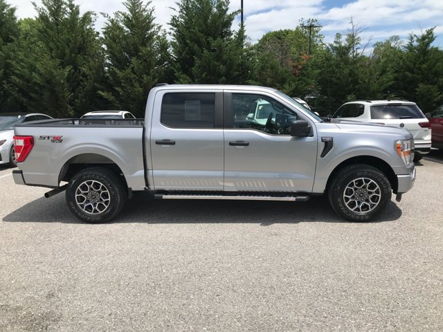Used 2021 Iconic Silver Metallic Ford XL image 8