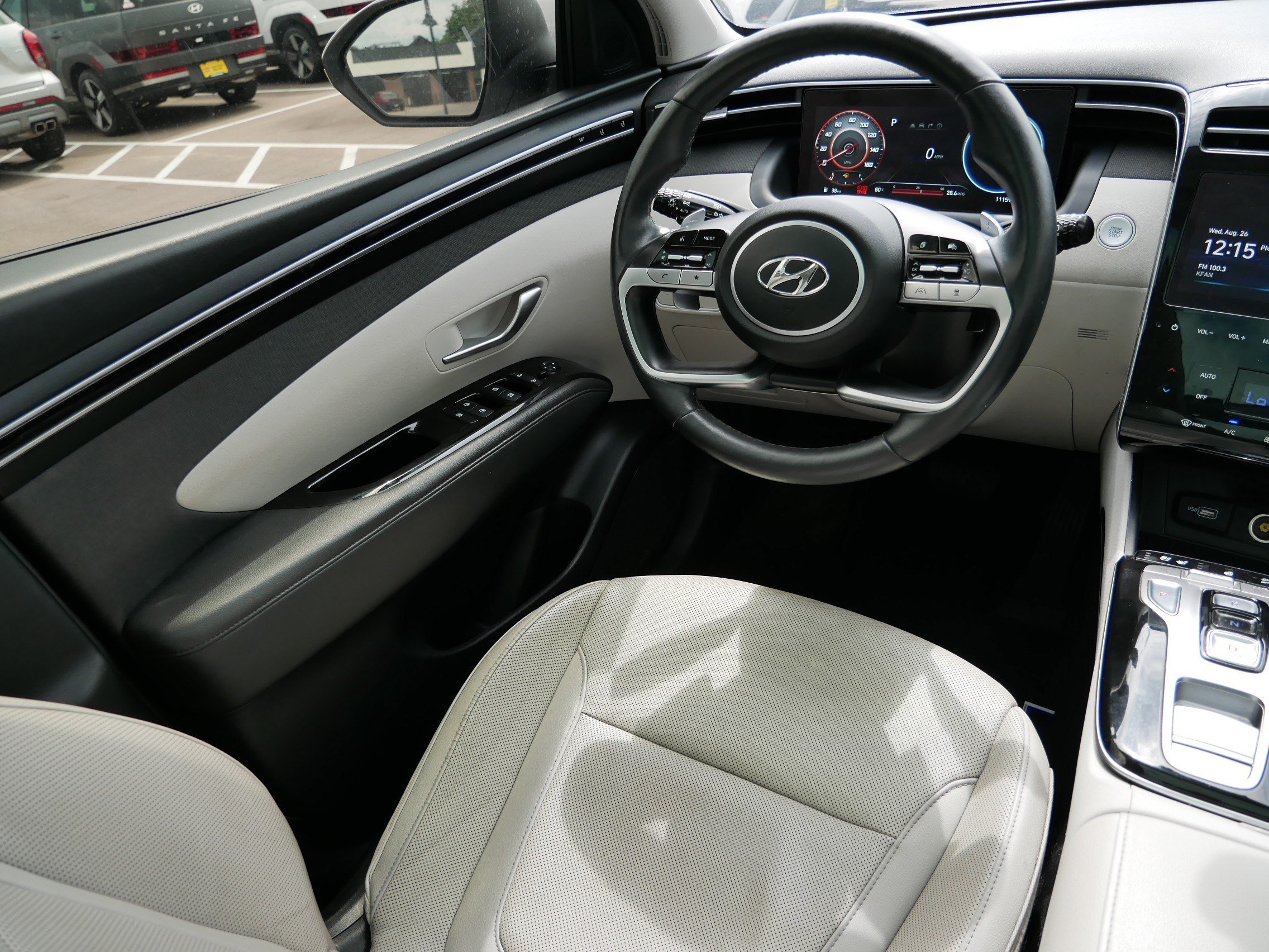 2022 Hyundai Tucson Limited - Photo 9