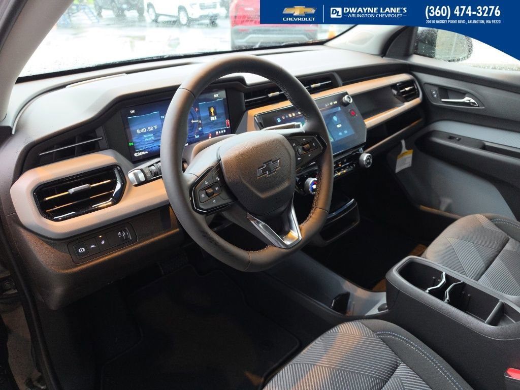 2027 Chevrolet Bolt LT - Photo 10