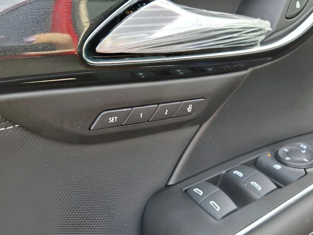 2025 Buick Envision Preferred - Photo 19