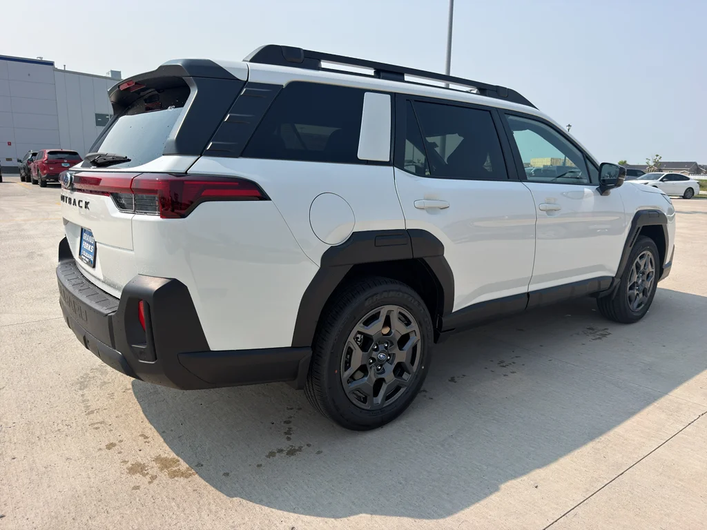 New 2026 CRYSTAL WHITE PEARL Subaru Premium image 5