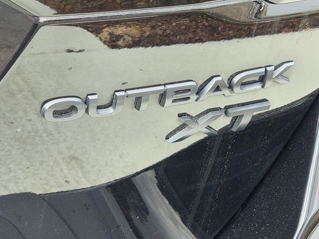 Used 2021 Black Subaru Onyx Edition XT image 29