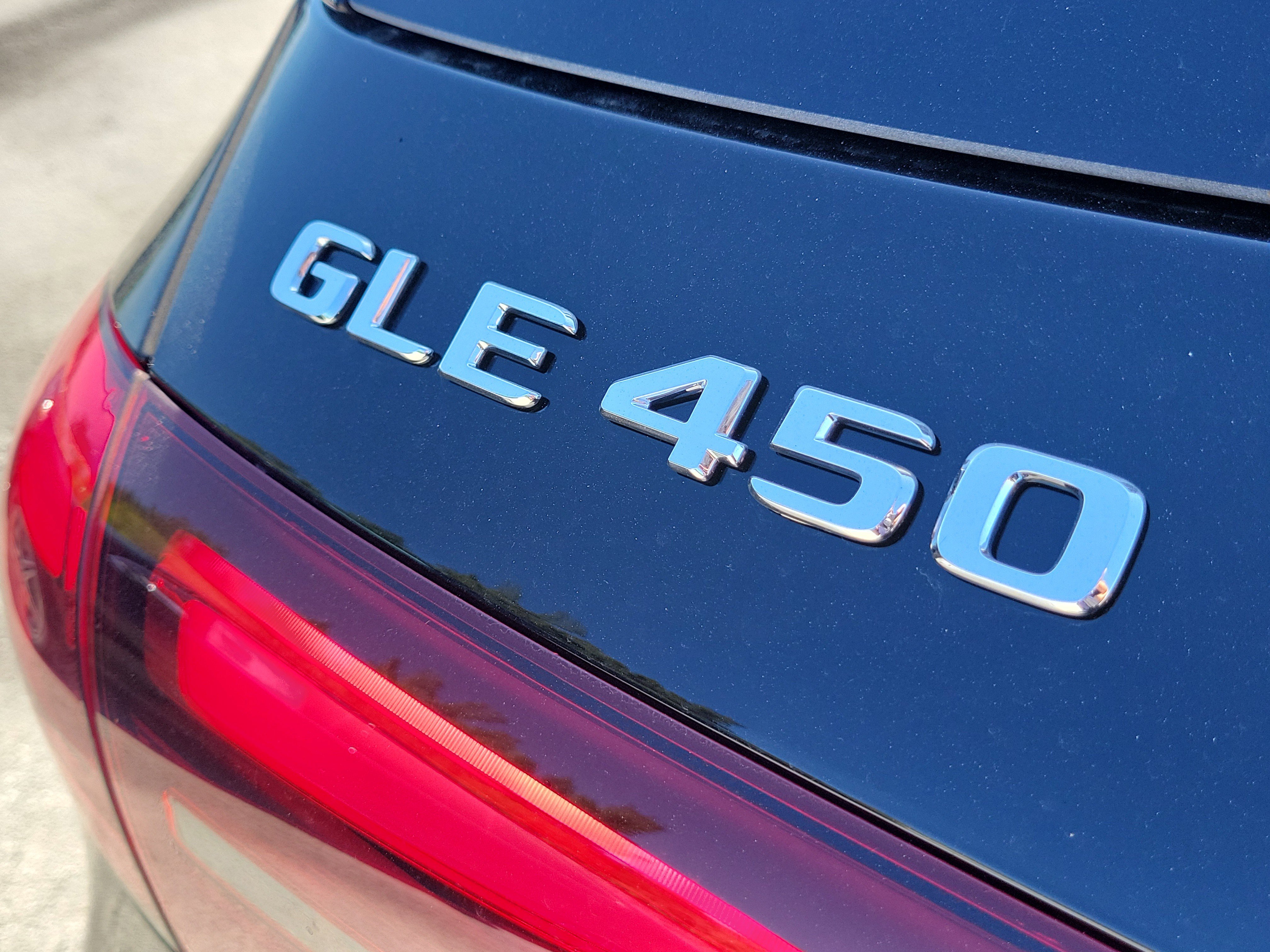 New 2026 Black Mercedes-Benz GLE 450 image 9