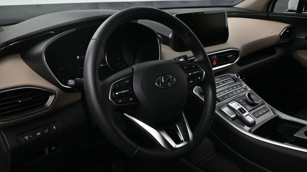 Certified Used 2023 White Hyundai SEL image 9