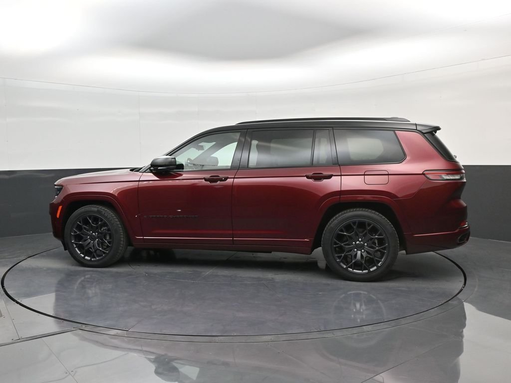 Used 2025 Red Jeep Summit Reserve image 5