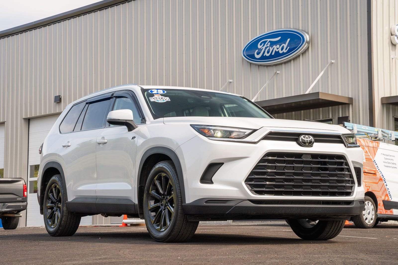Certified Used 2025 Beige Toyota XLE image 2