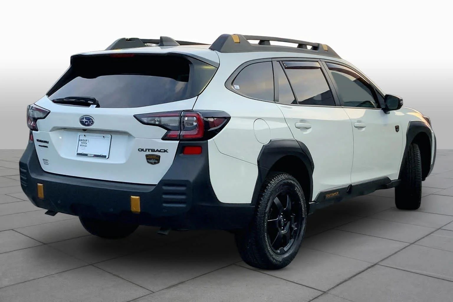 Used 2025 Crystal White Pearl Subaru Wilderness image 24