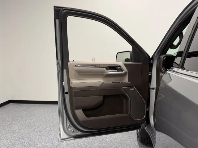 Used 2025 Gray Chevrolet LTZ image 11