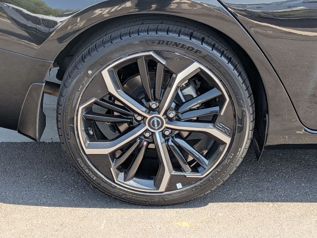 Used 2023 Black Nissan 2.5 SR image 28