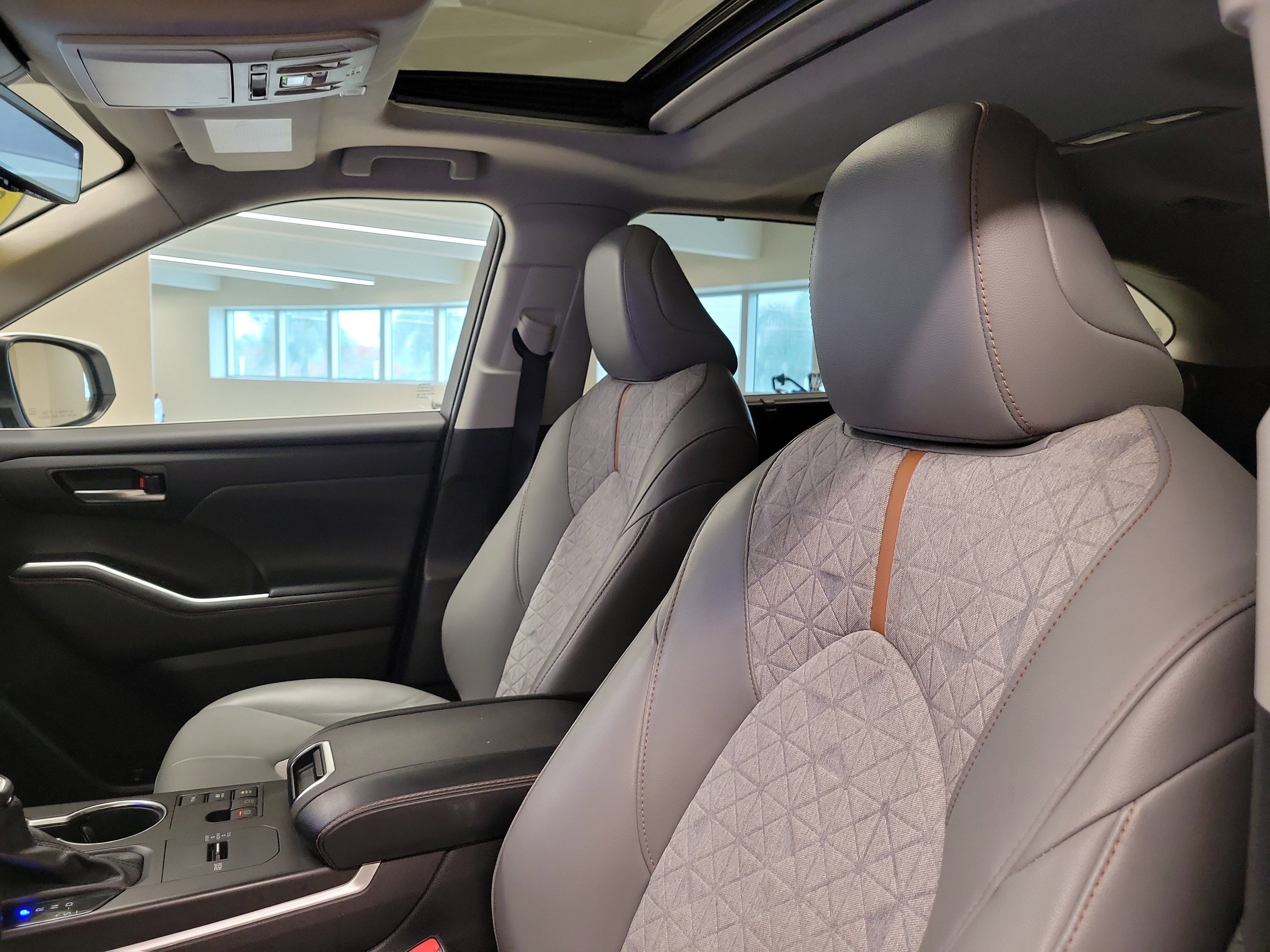 Used 2023 Pearl Toyota Hybrid Bronze Edition image 25