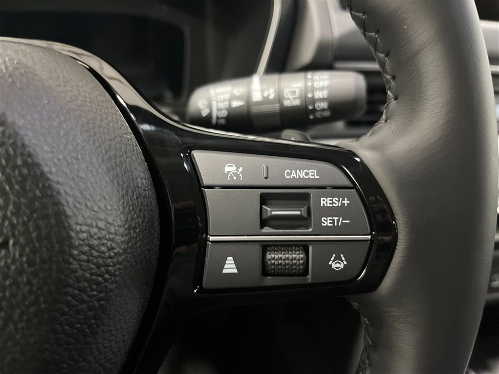 New 2026 Platinum White Pearl Honda AWD Touring image 19