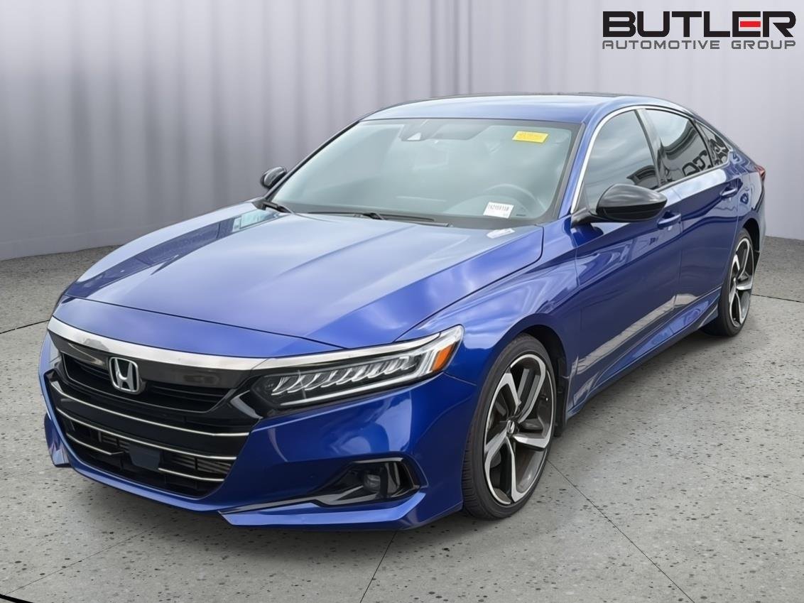 Used 2021 Still Night Pearl Honda Sport image 3