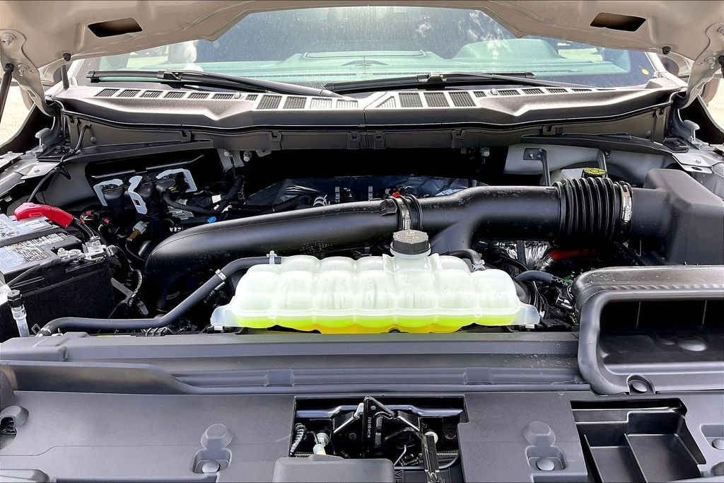 New 2026 Ford F-150 XLT 4D SuperCrew