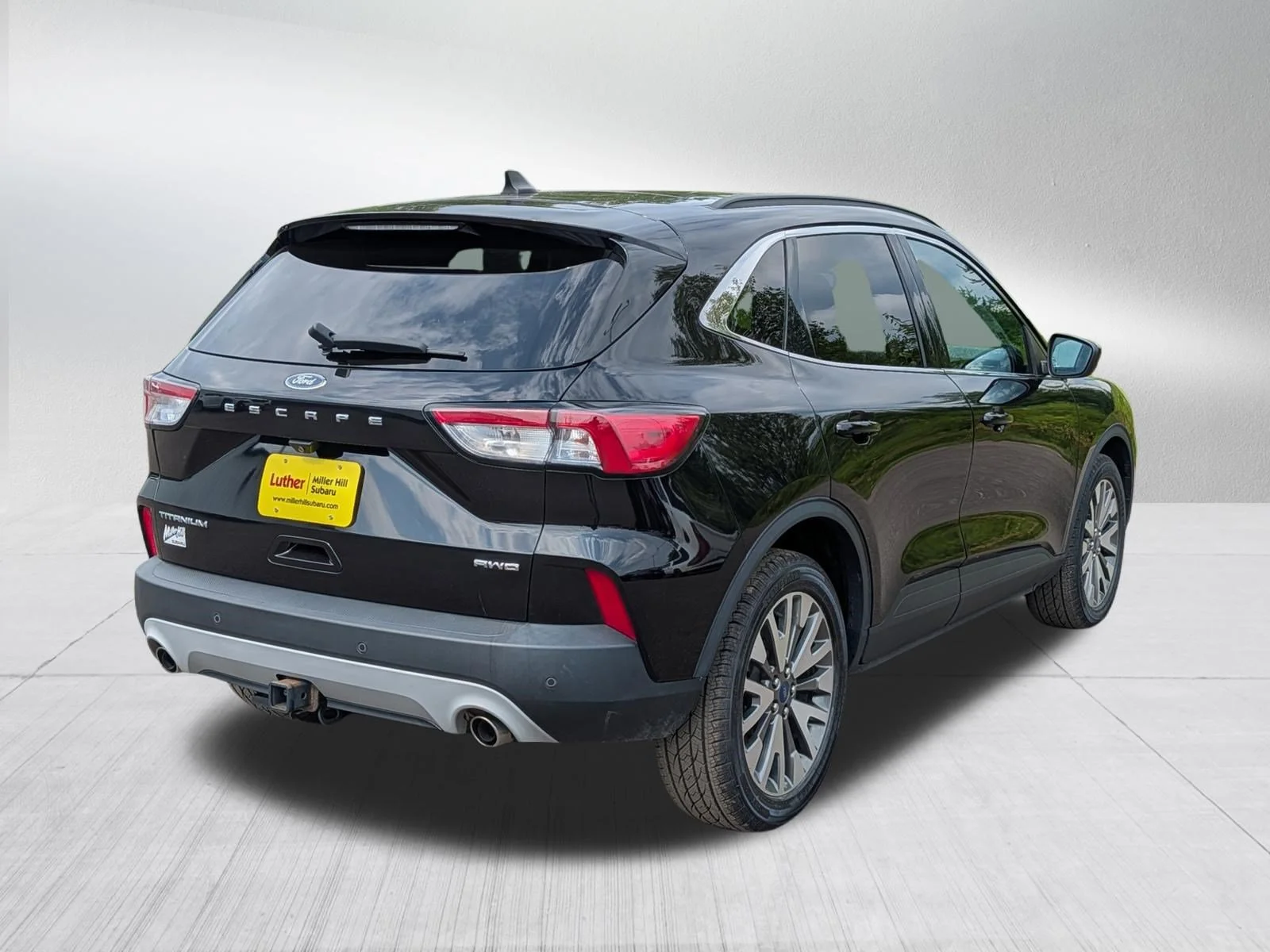 Used 2022 Agate Black Metallic Ford Titanium image 7