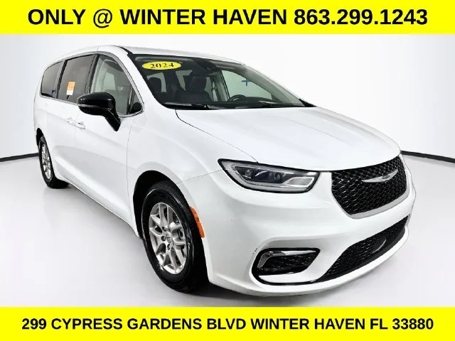 2024 Chrysler Pacifica Touring L