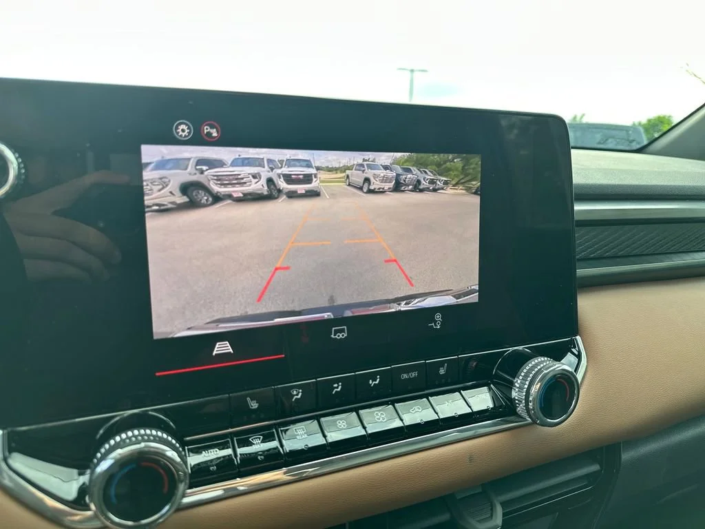 2026 GMC Canyon AT4 - Photo 23