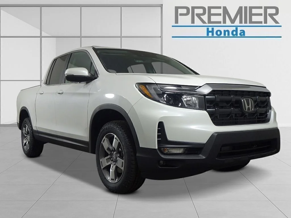 New 2026 White Honda RTL image 7