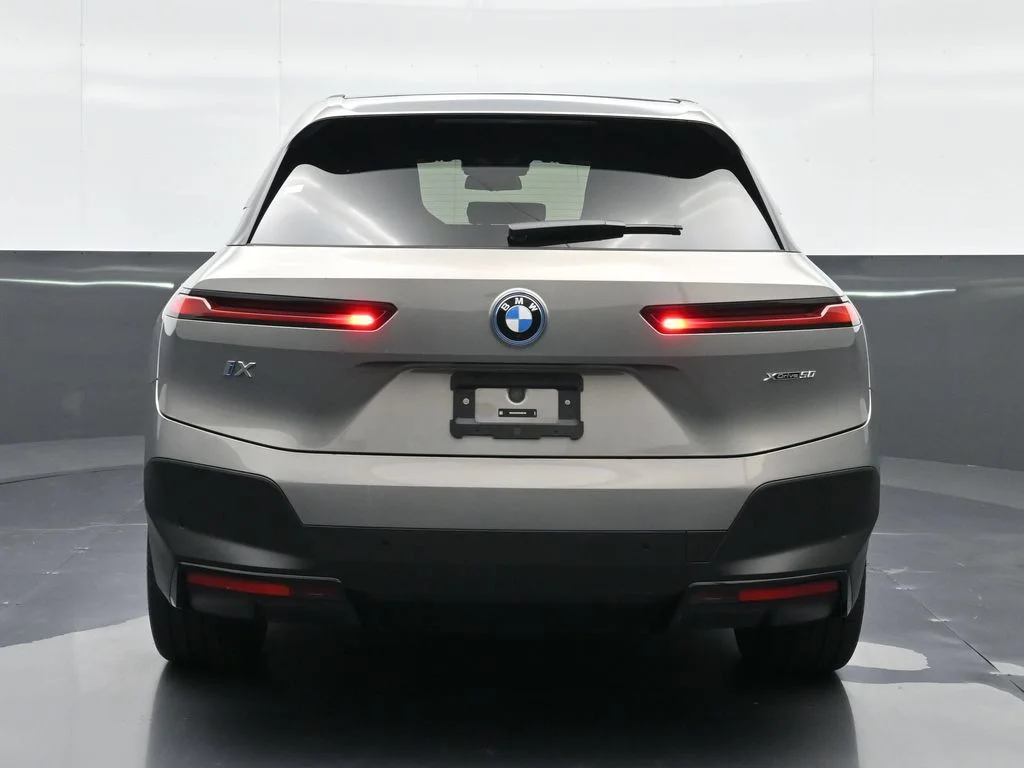 2024 BMW iX Base - Photo 16