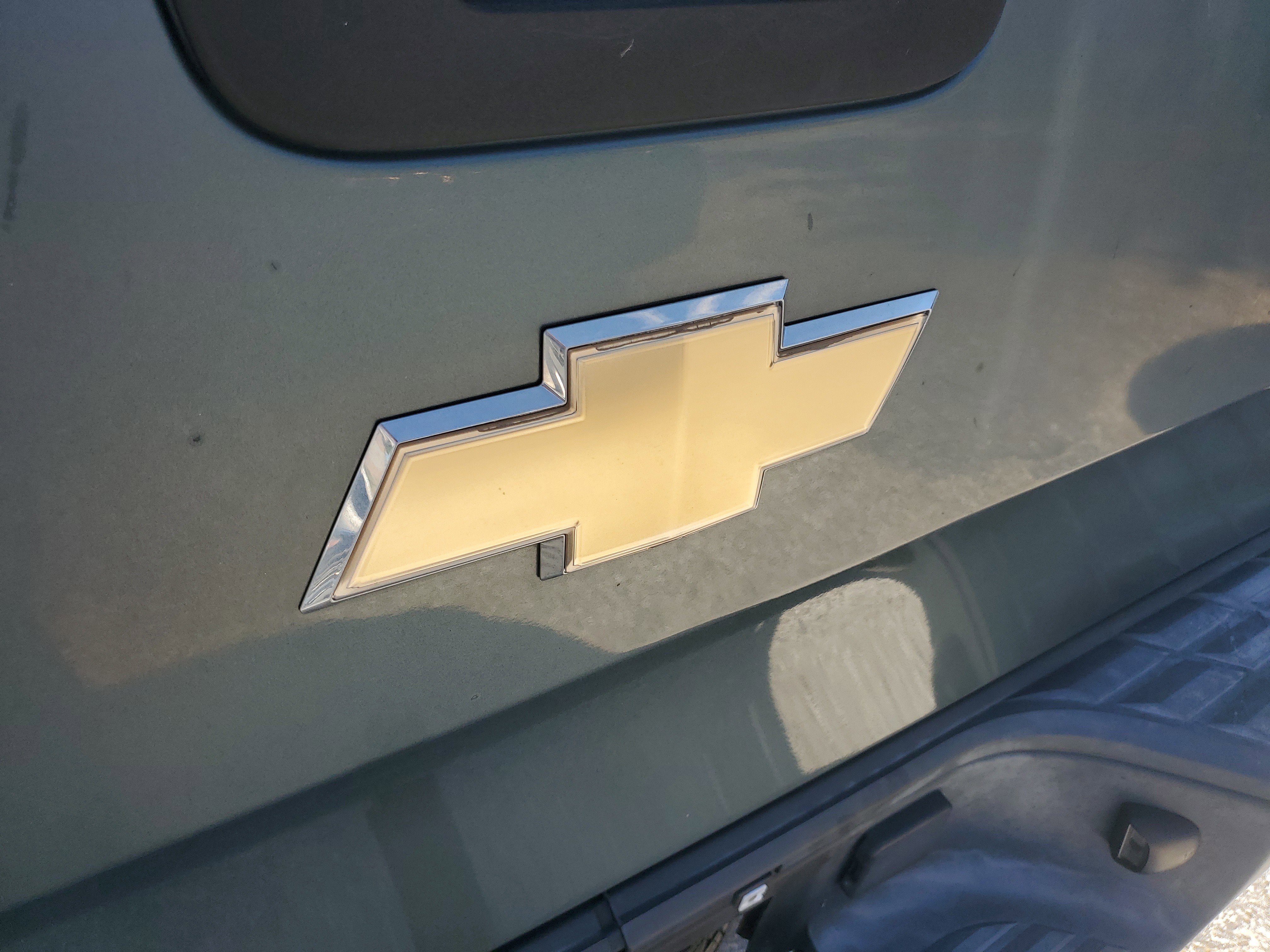 Used 2011 Blue Granite Metallic Chevrolet LT image 6