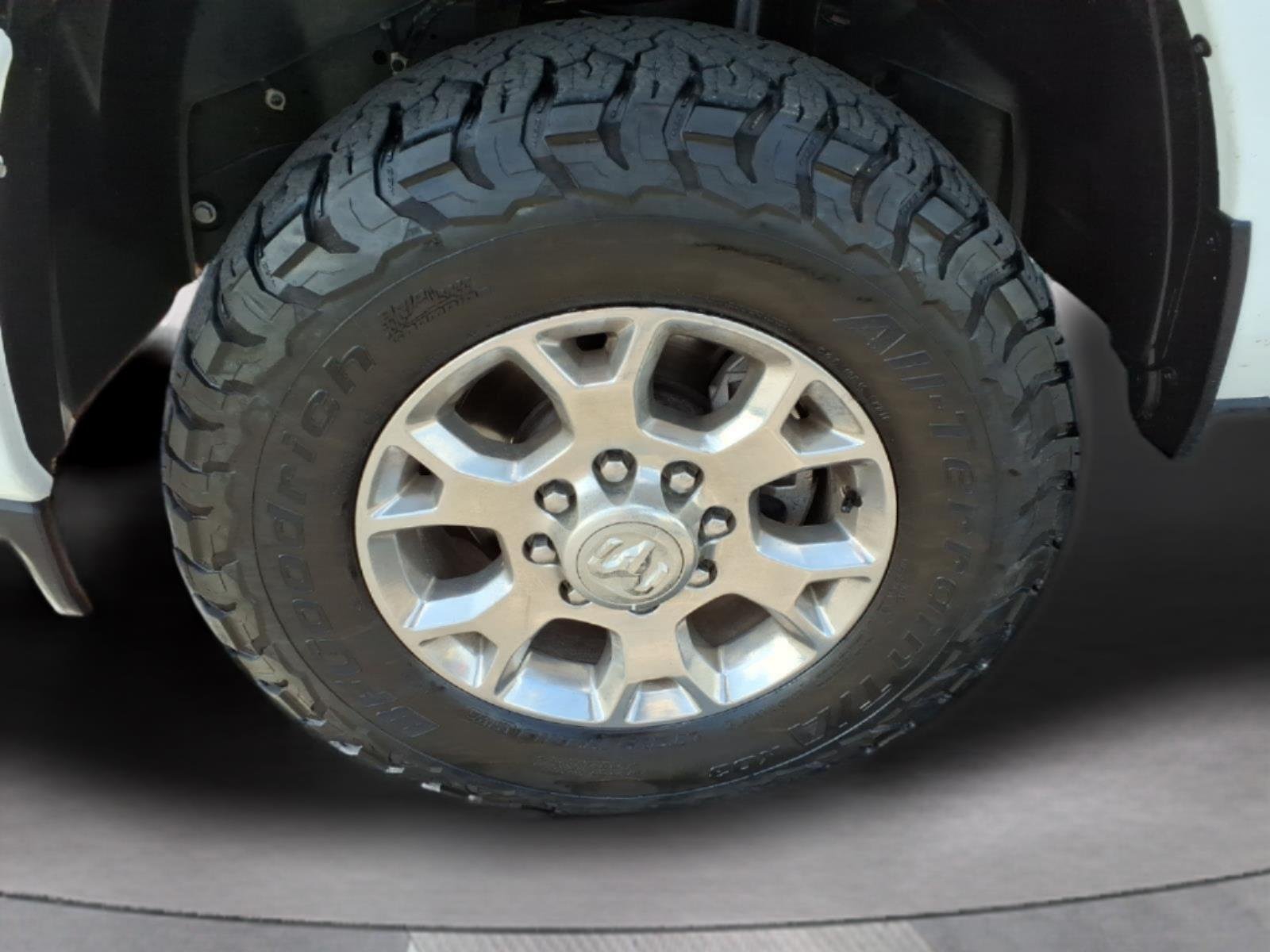 Used 2024 Bright White Clearcoat Ram Laramie image 26
