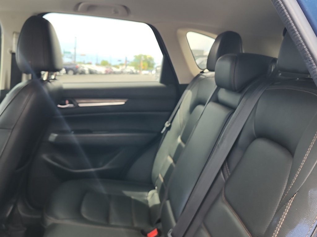 Used 2018 Eternal Blue Mica Mazda Grand Touring image 12