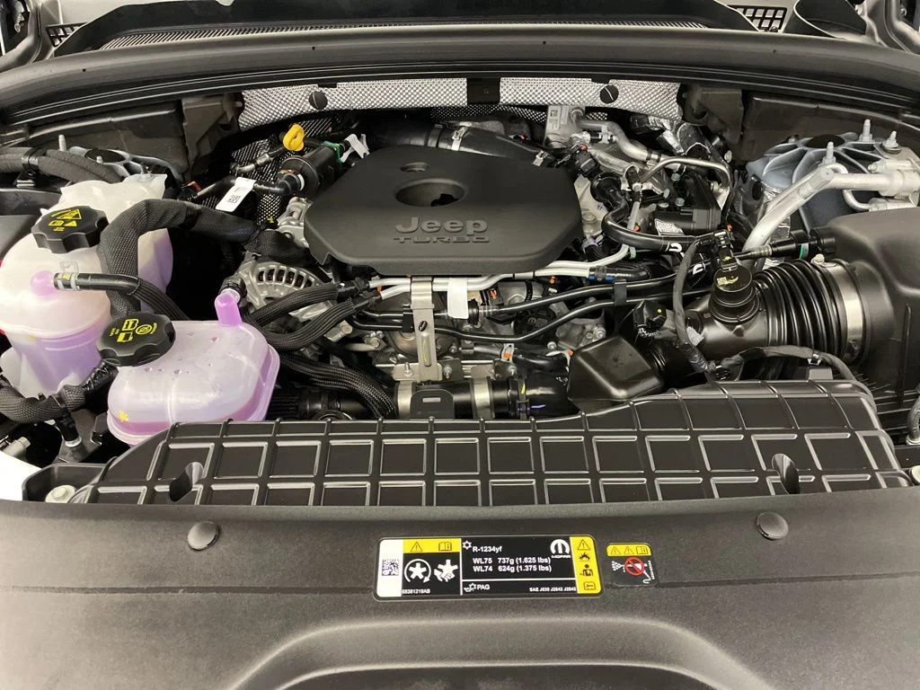 New 2026 Silver Jeep Altitude image 19