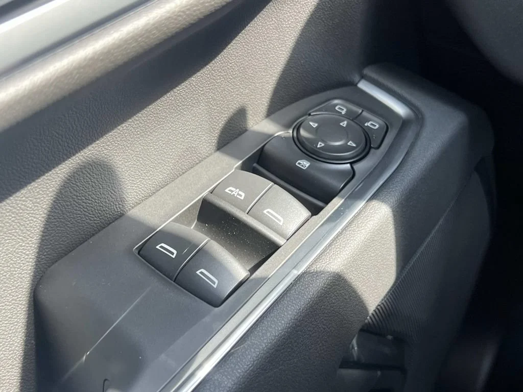 2026 Chevrolet Silverado 1500 LT - Photo 15