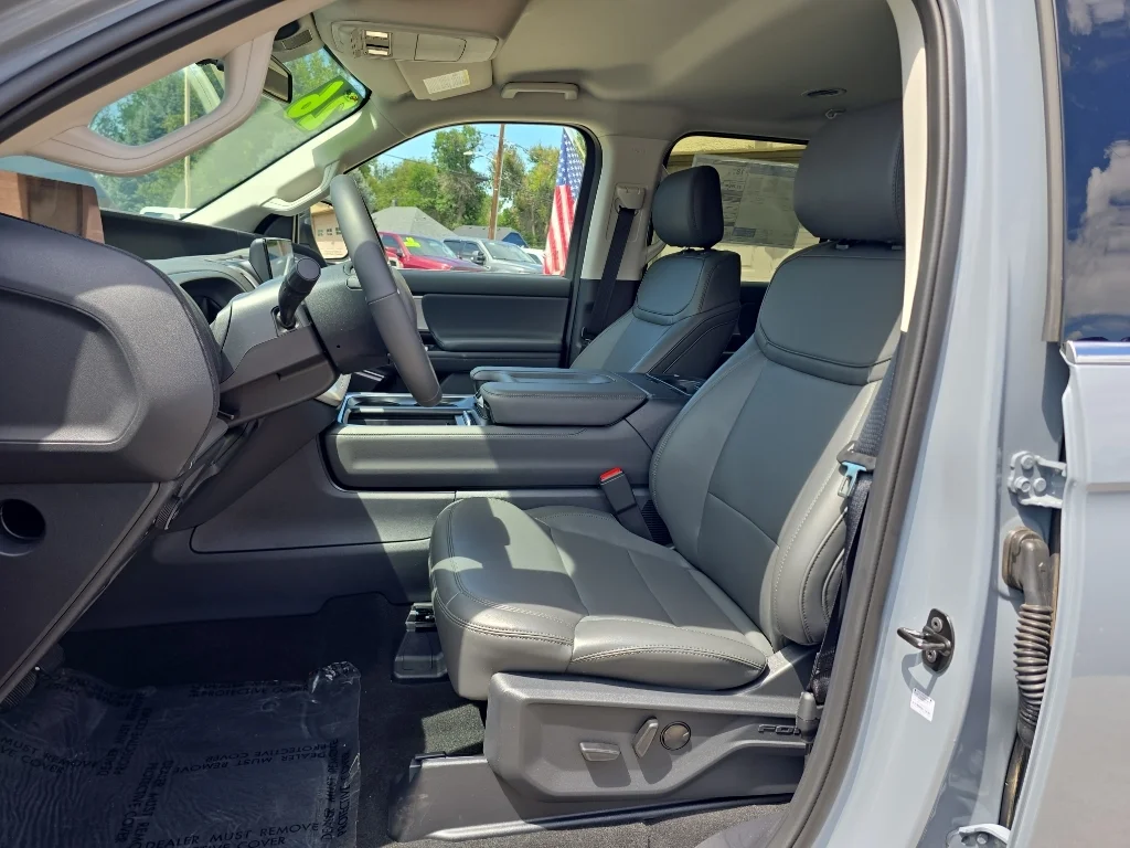 New 2026 Glacier Gray Metallic Tri-Coat Ford Active image 10