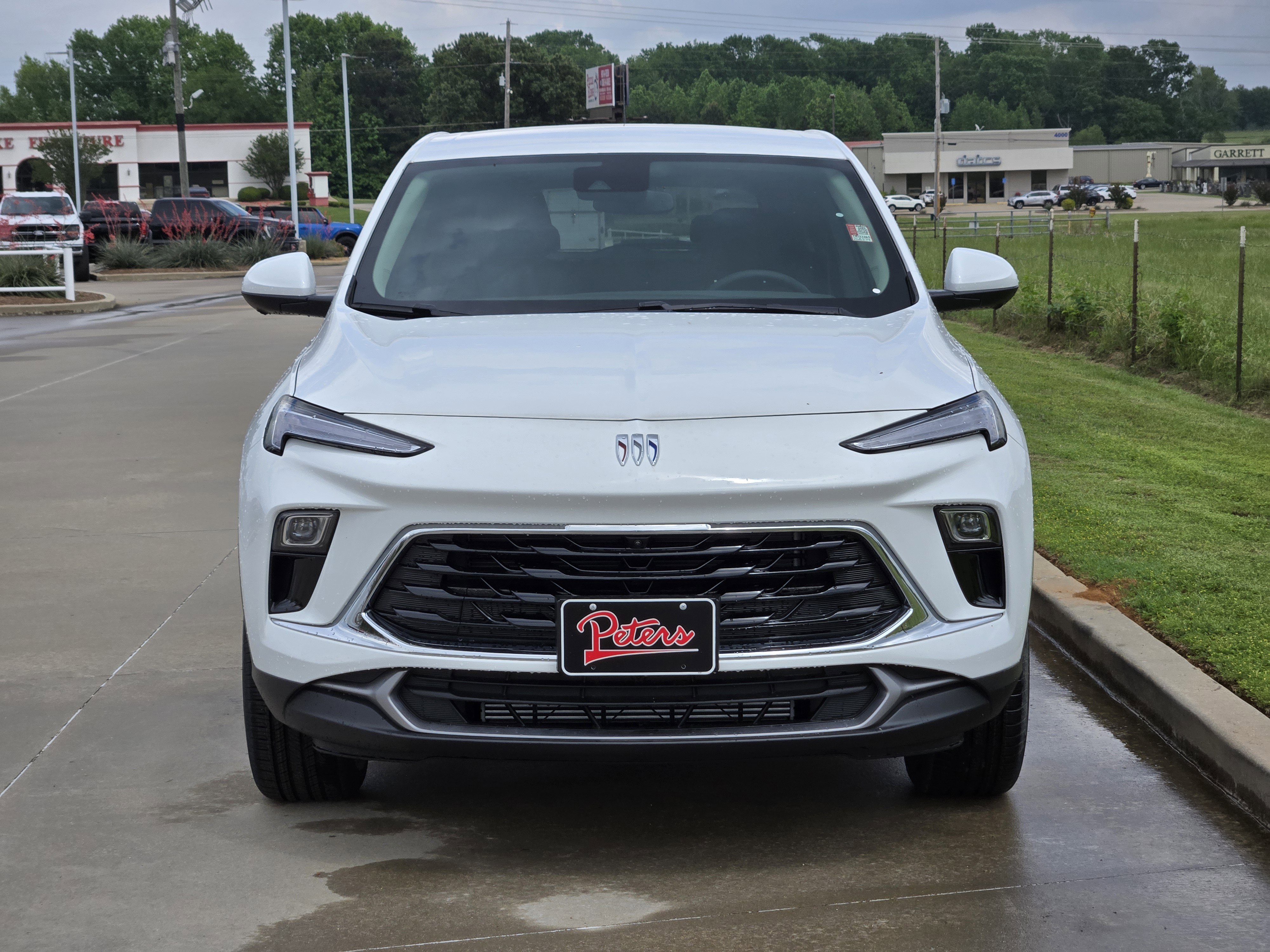 New 2026 Summit White Buick Preferred image 6