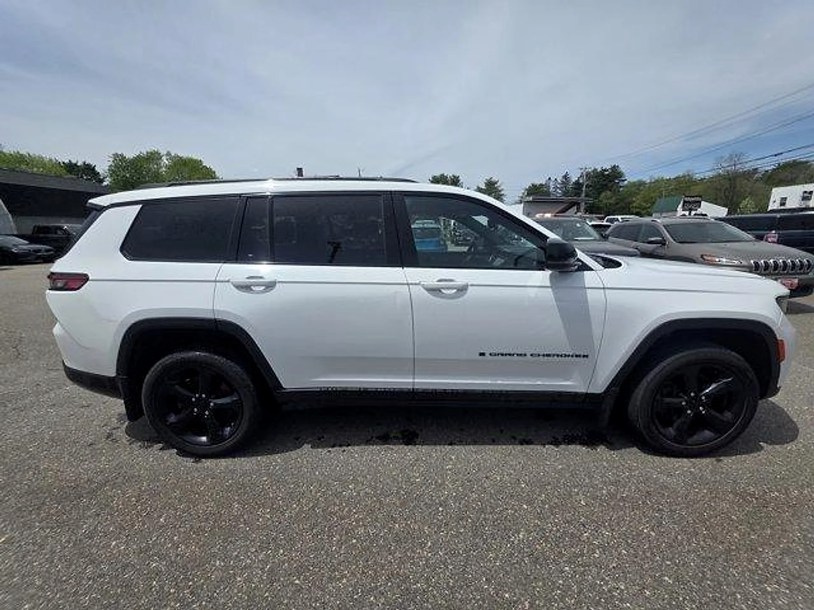Used 2023 Bright White Clearcoat Jeep Altitude 4x4 image 6