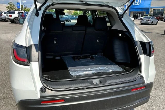 New 2026 Platinum White Pearl Honda 2WD LX image 14