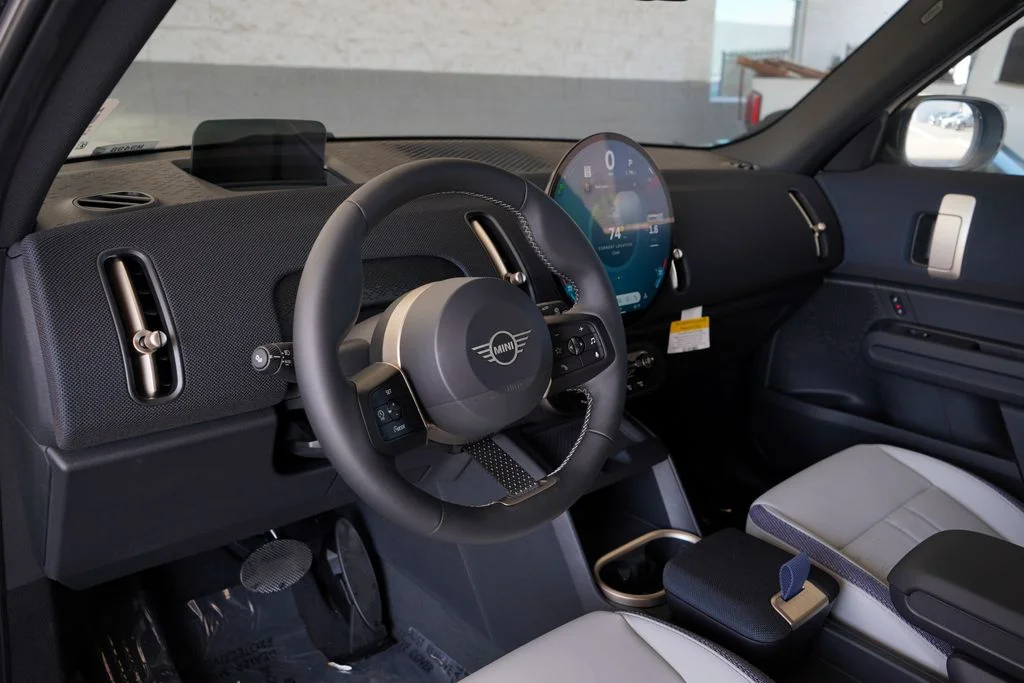 2026 MINI Countryman S - Photo 15