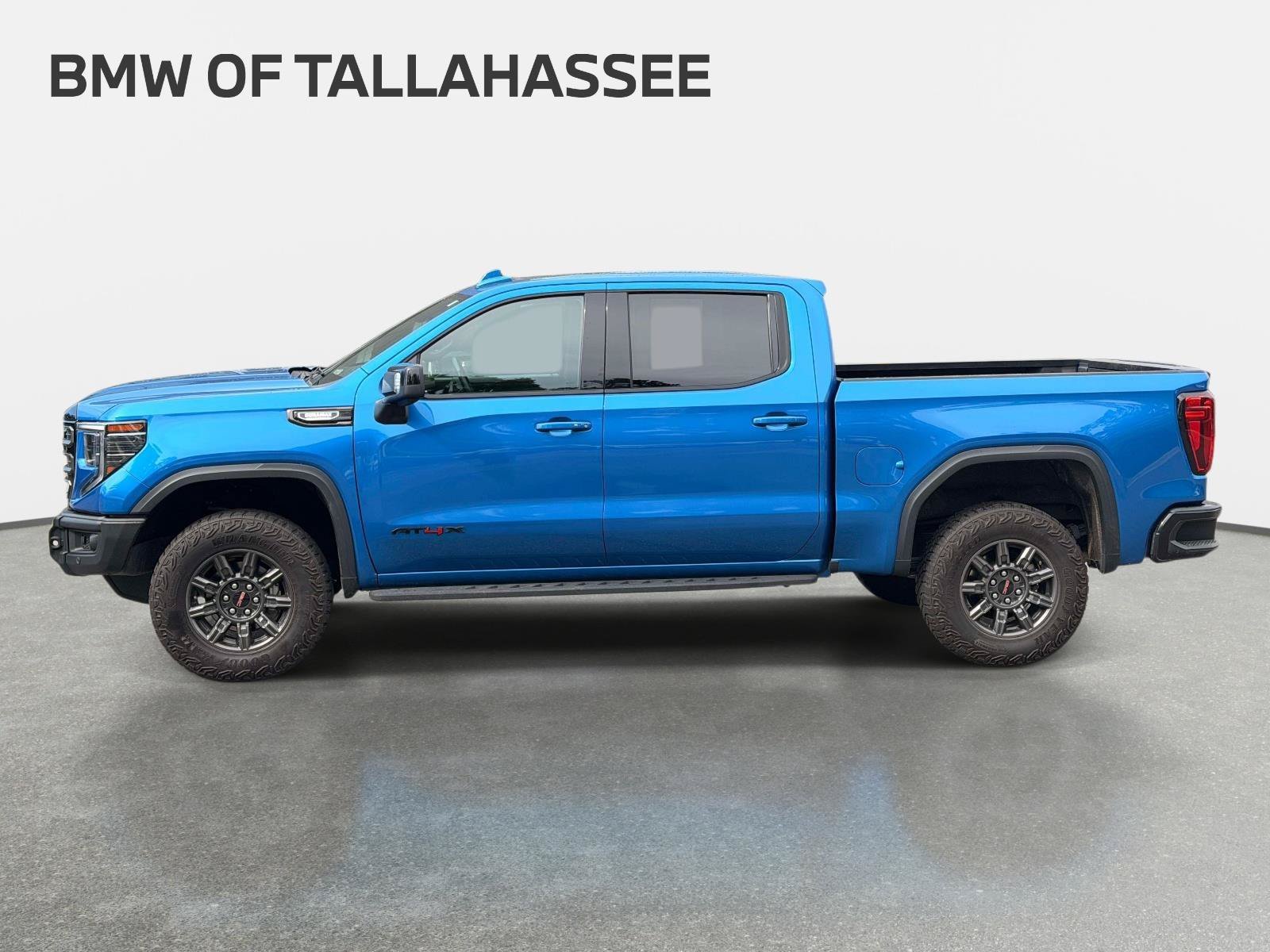 Used 2024 Dynamic Blue Metallic GMC AT4X image 8