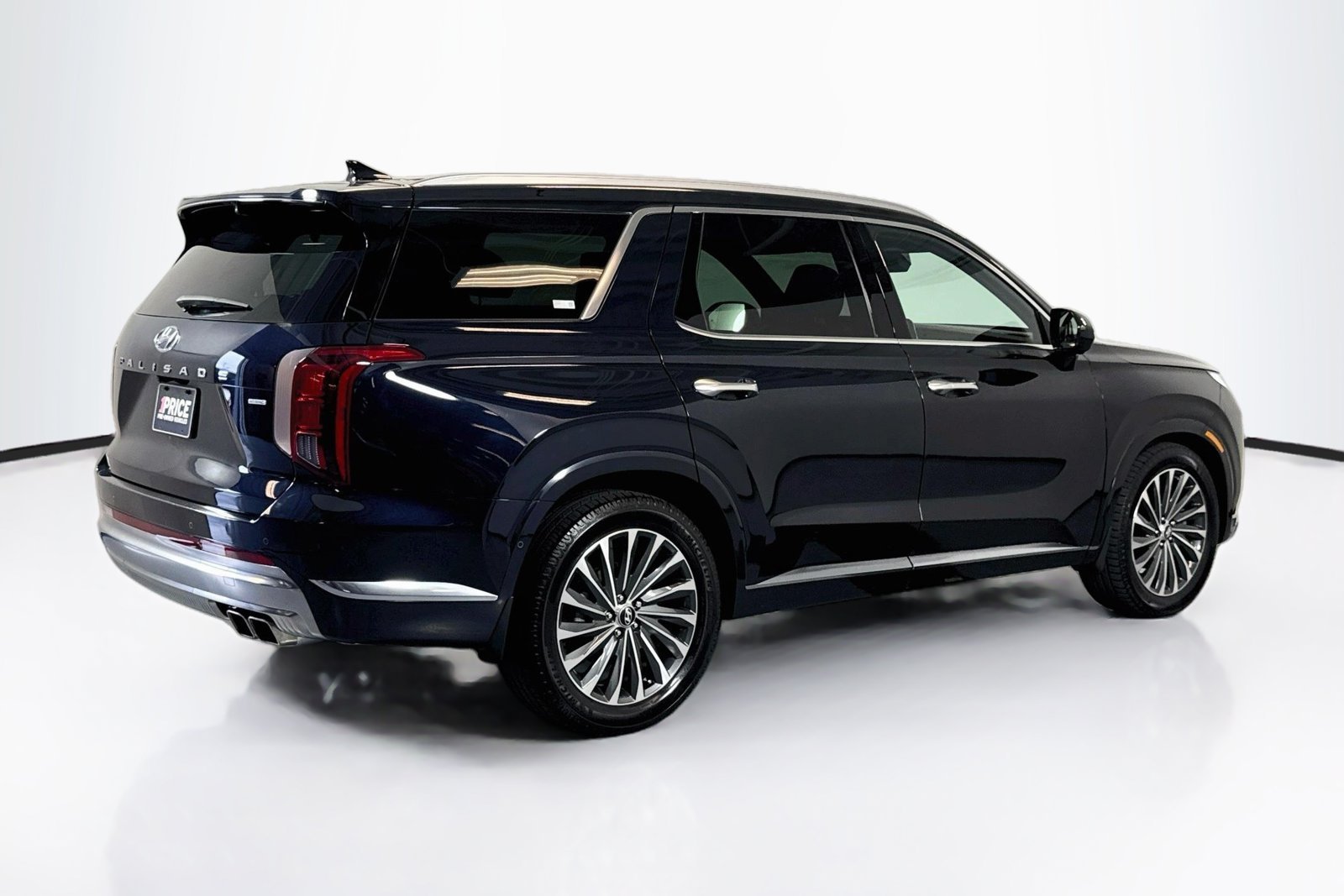 Used 2024 Moonlight Cloud Hyundai Calligraphy image 5
