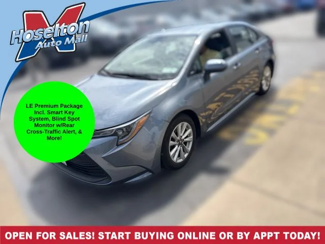 Used 2025  Toyota LE image 1