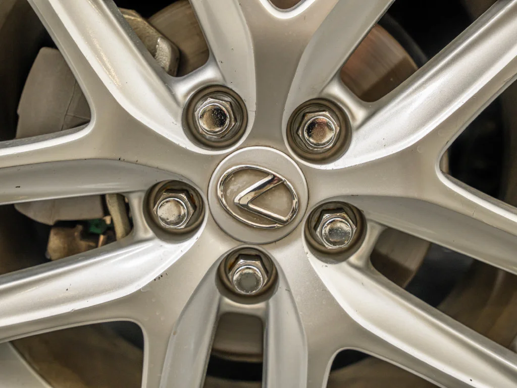 Used 2014 Pearl Lexus 200h image 8
