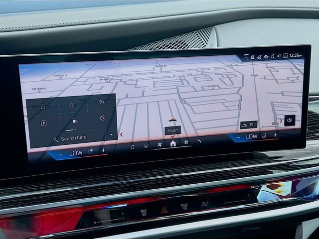 New 2026 Gray BMW 750e xDrive image 11