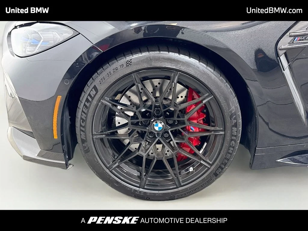Used 2021 Black Sapphire Metallic BMW Competition image 9